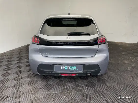 PEUGEOT 208 II - voiture d'occasion - Photo 6