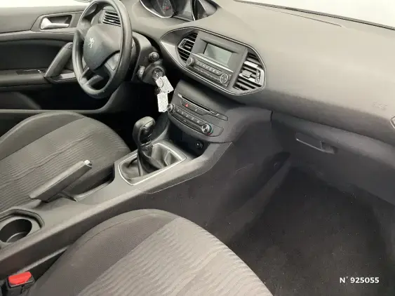 PEUGEOT 308 II - voiture d'occasion - Photo 10