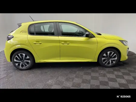 PEUGEOT 208 II - voiture d'occasion - Photo 5