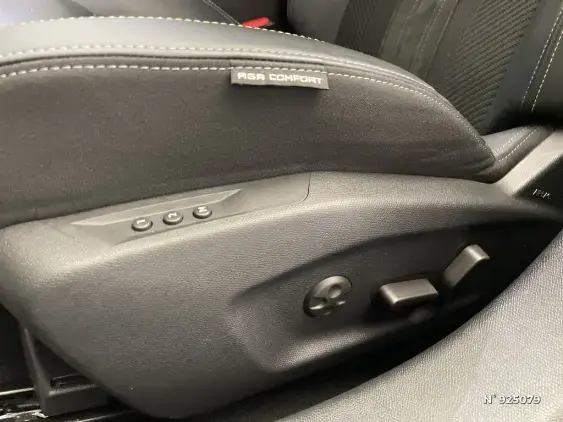 PEUGEOT 308 III - voiture d'occasion - Photo 28