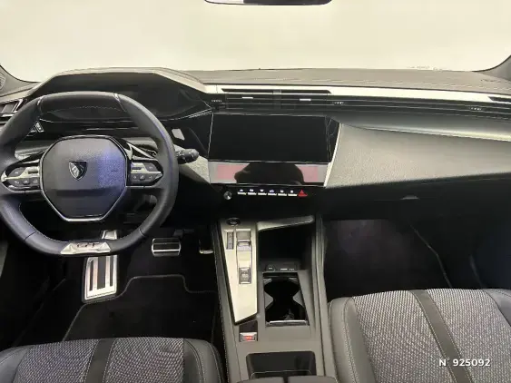 PEUGEOT 308 III - voiture d'occasion - Photo 9