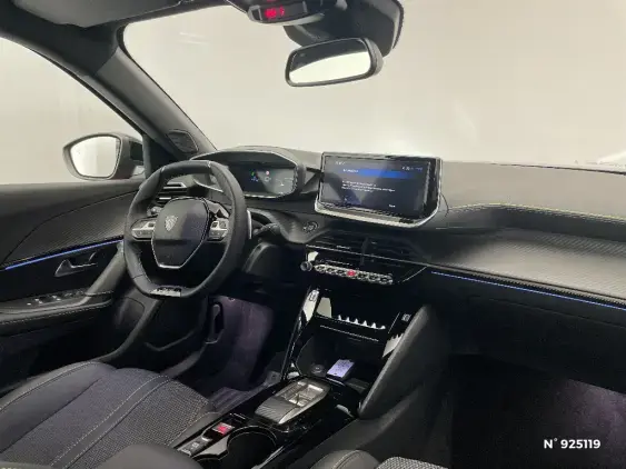 PEUGEOT 2008 II - voiture d'occasion - Photo 10