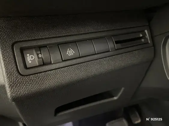 PEUGEOT 3008 II - voiture d'occasion - Photo 15