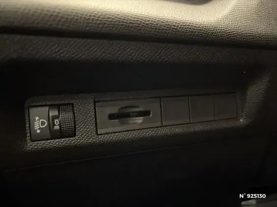 PEUGEOT 308 III - voiture d'occasion - Photo 15