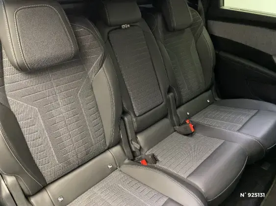 PEUGEOT 5008 III - voiture d'occasion - Photo 11