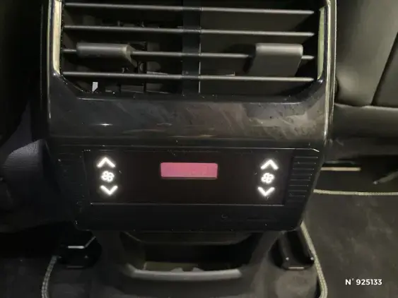 PEUGEOT 5008 III - voiture d'occasion - Photo 27