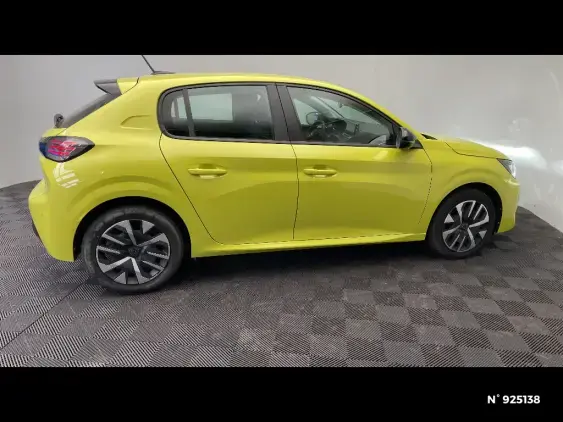 PEUGEOT 208 II - voiture d'occasion - Photo 5