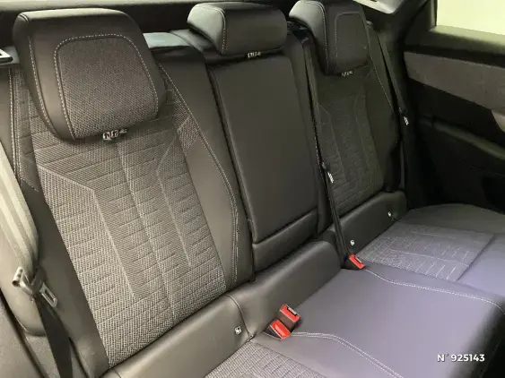 PEUGEOT 3008 III - voiture d'occasion - Photo 11