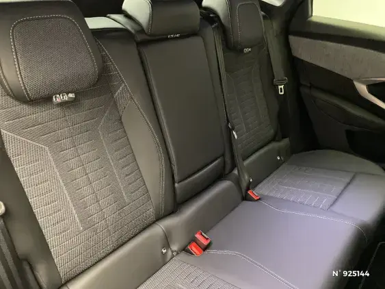 PEUGEOT 3008 III - voiture d'occasion - Photo 11