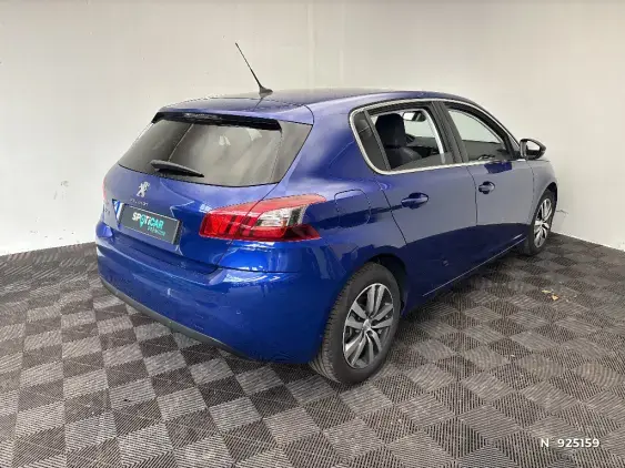 PEUGEOT 308 II - voiture d'occasion - Photo 4