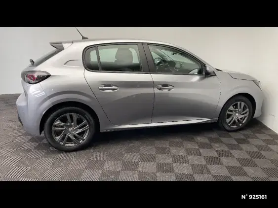 PEUGEOT 208 II - voiture d'occasion - Photo 5
