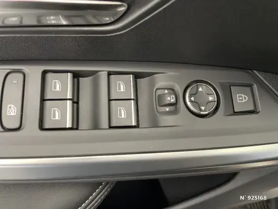 PEUGEOT 5008 ELECTRIQUE III - voiture d'occasion - Photo 28