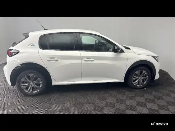 PEUGEOT 208 ELECTRIQUE II - voiture d'occasion - Photo 5