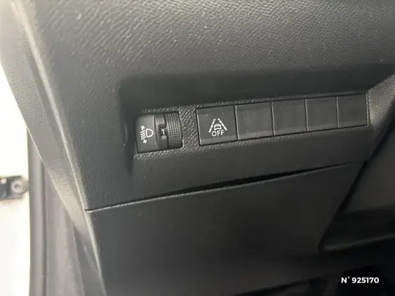PEUGEOT 208 ELECTRIQUE II - voiture d'occasion - Photo 15