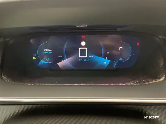 PEUGEOT 2008 II - voiture d'occasion - Photo 12