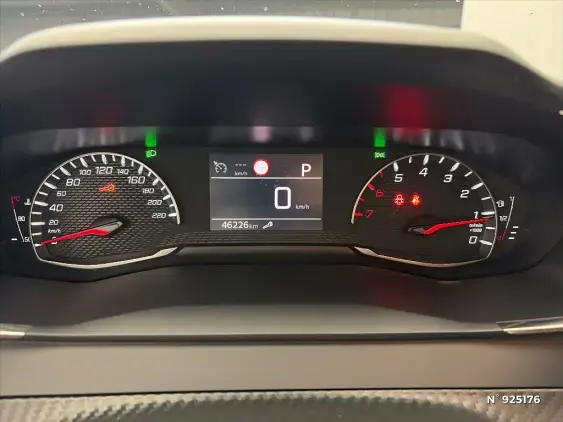 PEUGEOT 208 II - voiture d'occasion - Photo 12