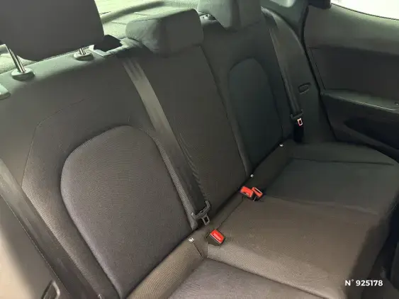 SEAT IBIZA V - voiture d'occasion - Photo 10