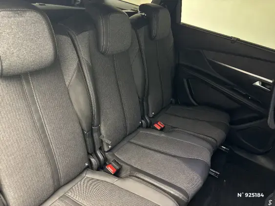 PEUGEOT 5008 II - voiture d'occasion - Photo 11