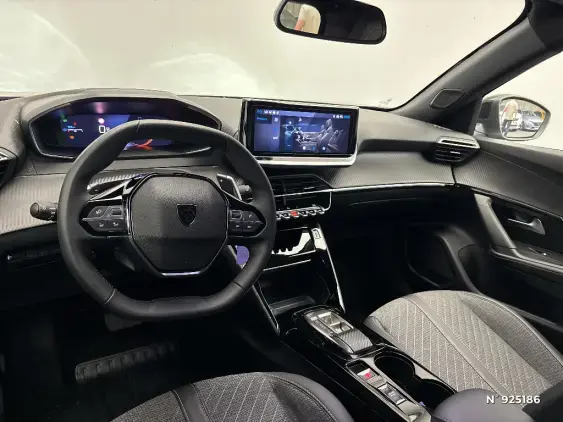 PEUGEOT 2008 II - voiture d'occasion - Photo 9