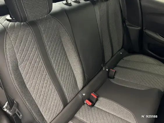PEUGEOT 208 II - voiture d'occasion - Photo 11