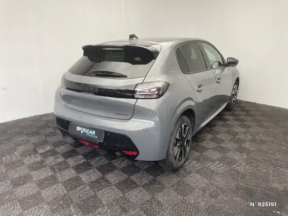 PEUGEOT 208 II - voiture d'occasion - Photo 4