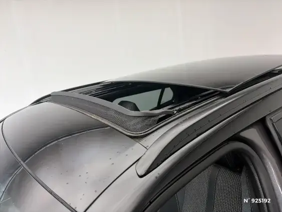 PEUGEOT 2008 II - voiture d'occasion - Photo 26