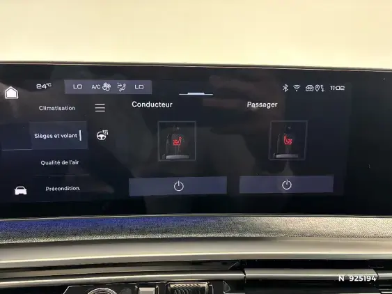 PEUGEOT 3008 ELECTRIQUE III - voiture d'occasion - Photo 25