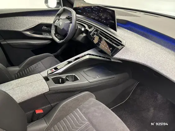 PEUGEOT 3008 ELECTRIQUE III - voiture d'occasion - Photo 10
