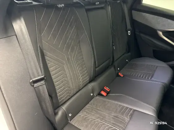 PEUGEOT 3008 ELECTRIQUE III - voiture d'occasion - Photo 11