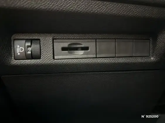 PEUGEOT 308 III - voiture d'occasion - Photo 12