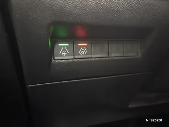 PEUGEOT 208 ELECTRIQUE II - voiture d'occasion - Photo 15