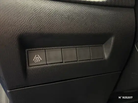 PEUGEOT 208 II - voiture d'occasion - Photo 15