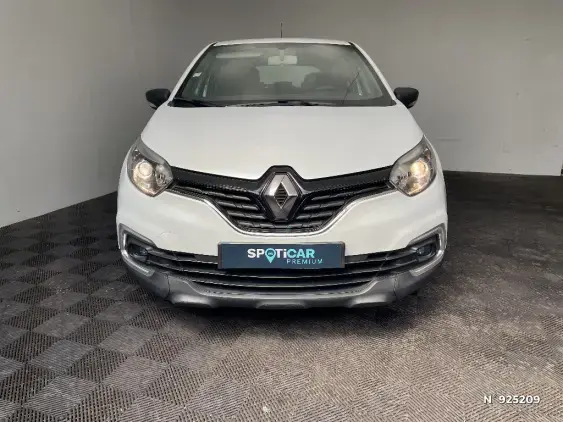 RENAULT CAPTUR - voiture d'occasion - Photo 3