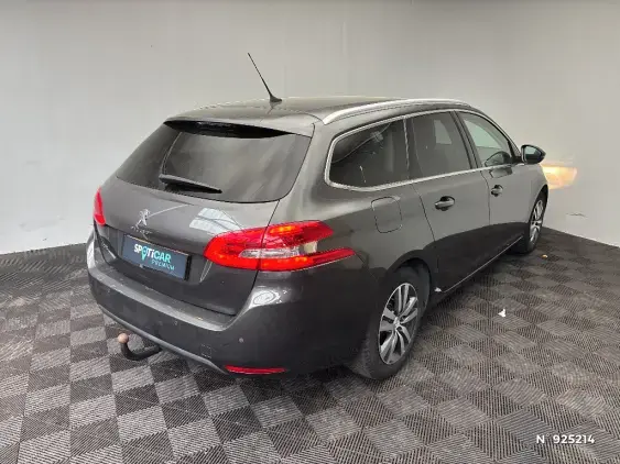 PEUGEOT 308 SW II - voiture d'occasion - Photo 4