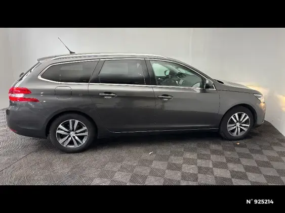 PEUGEOT 308 SW II - voiture d'occasion - Photo 5