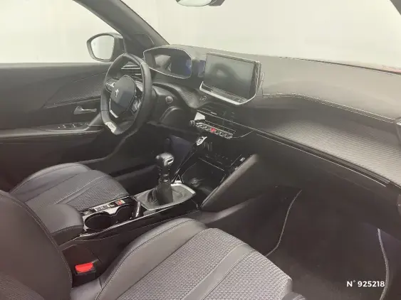 PEUGEOT 2008 II - voiture d'occasion - Photo 10