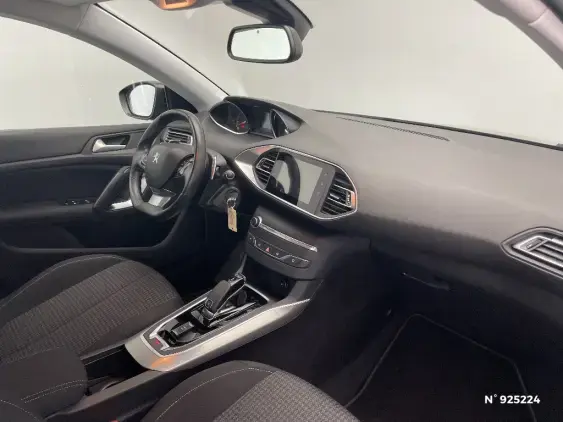 PEUGEOT 308 II - voiture d'occasion - Photo 10