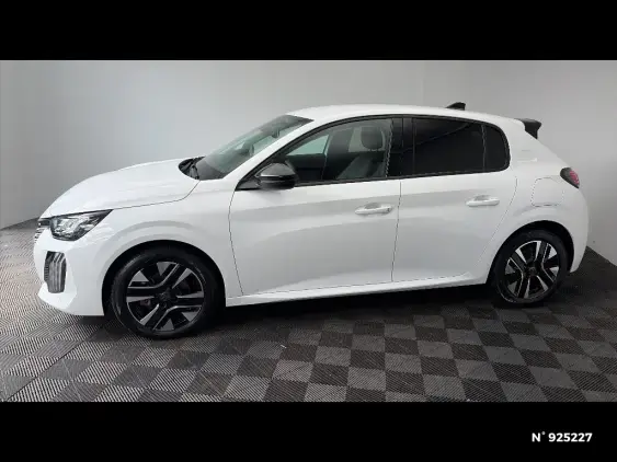 PEUGEOT 208 II - voiture d'occasion - Photo 2