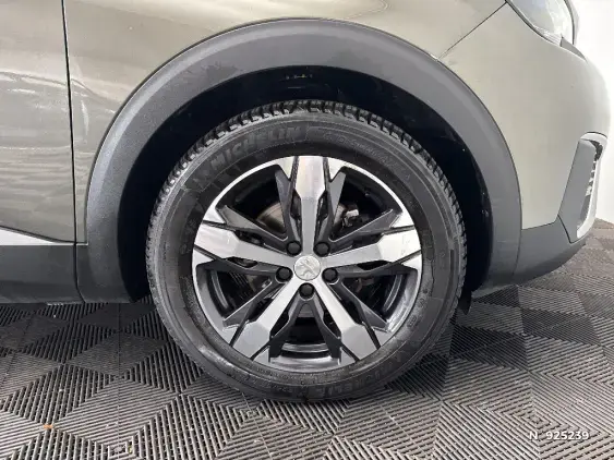 PEUGEOT 5008 II - voiture d'occasion - Photo 8