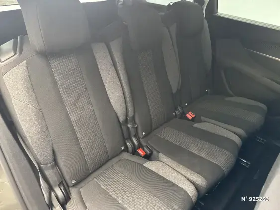 PEUGEOT 5008 II - voiture d'occasion - Photo 11