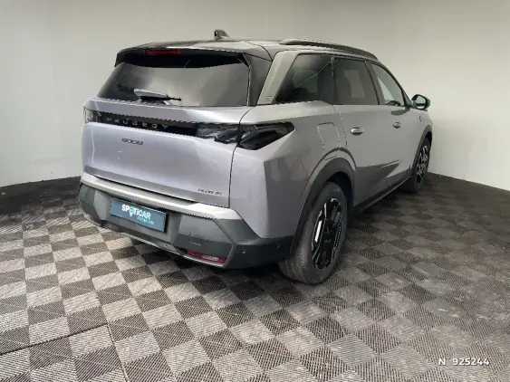 PEUGEOT 5008 III - voiture d'occasion - Photo 4