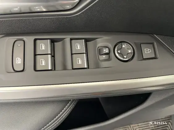 PEUGEOT 5008 III - voiture d'occasion - Photo 28
