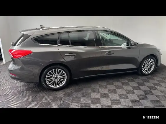 FORD FOCUS SW IV - voiture d'occasion - Photo 5