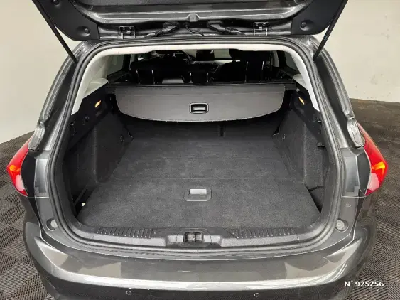 FORD FOCUS SW IV - voiture d'occasion - Photo 7