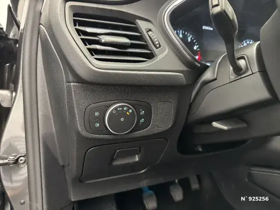 FORD FOCUS SW IV - voiture d'occasion - Photo 15