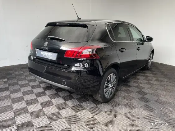 PEUGEOT 308 II - voiture d'occasion - Photo 4