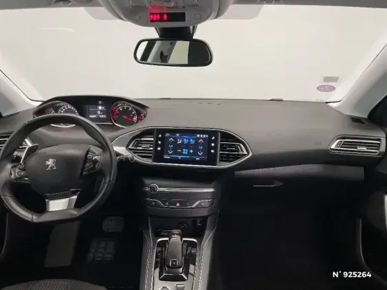 PEUGEOT 308 II - voiture d'occasion - Photo 9