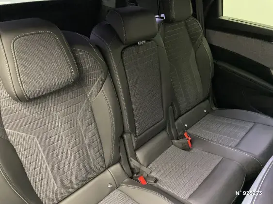 PEUGEOT 5008 III - voiture d'occasion - Photo 11