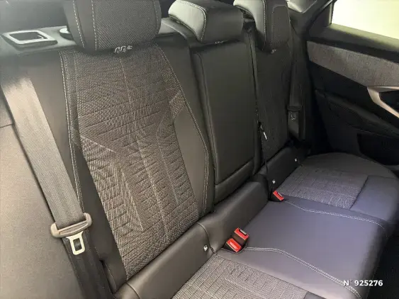 PEUGEOT 3008 III - voiture d'occasion - Photo 11