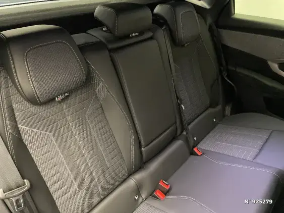 PEUGEOT 3008 III - voiture d'occasion - Photo 11